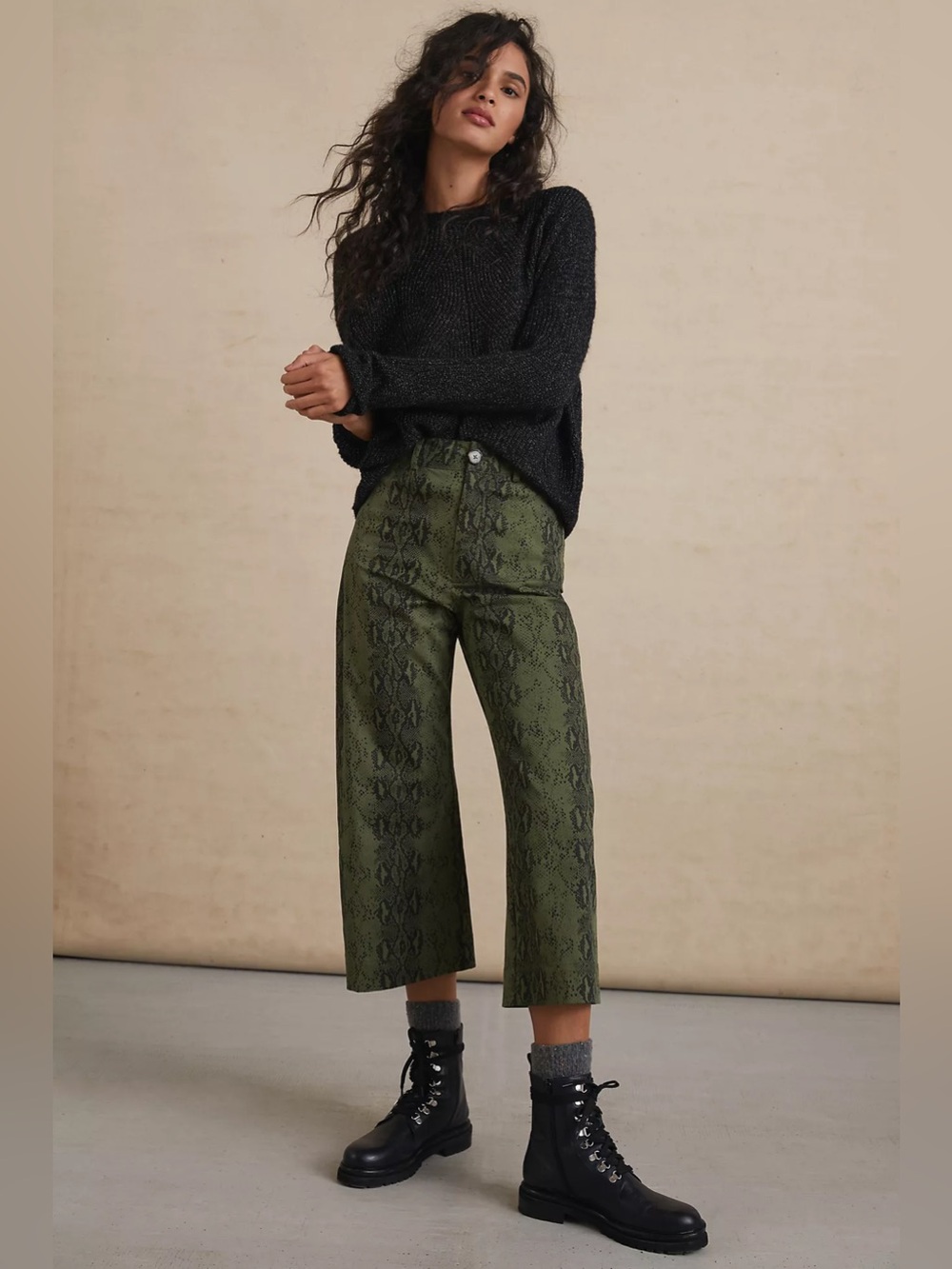 NWT Anthropologie Adelyn Rae Olive Snake-Print Cropped Wide-Leg Pants (L)
